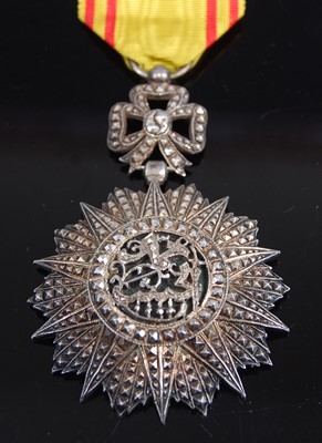 Lot 77 - A Tunisian Nichan Iftikhar (Order of Glory)