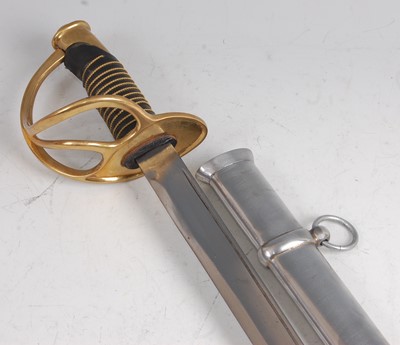 Lot 153 - A reproduction U.S Civil War Cavalry sword