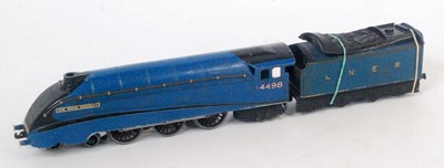 Lot 516 - EDL1 Pre-war Hornby Dublo 'Sir Nigel Gresley'...