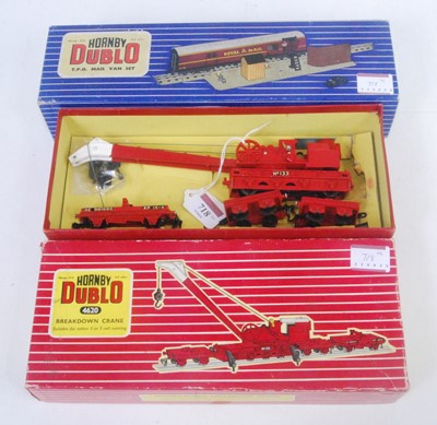 Lot 718 - Two Hornby Dublo items: 4620 breakdown crane...