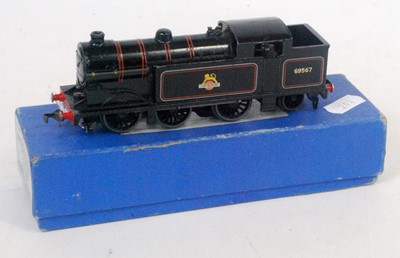 Lot 793 - EDL17 Hornby Dublo 0-6-2 tank loco BR69567...
