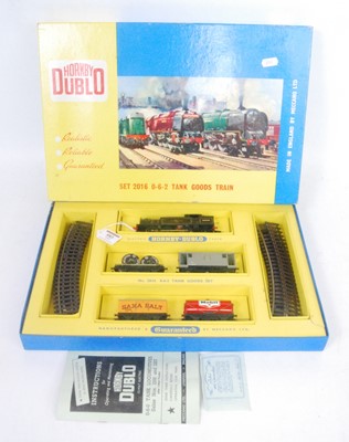Lot 883 - 2016 Hornby Dublo 2-rail tank goods set...