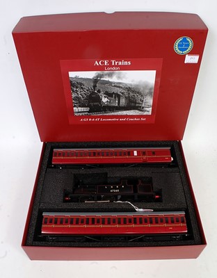 Lot 203 - ACE Trains E/25-S G5 loco and coach set. LNER...