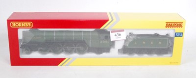 Lot 436 - Hornby Railroad R3171 LNER lined green class...