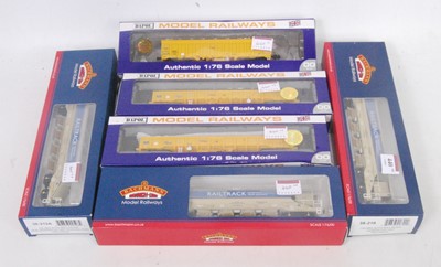 Lot 440 - Three Bachmann items: Mk2 auto ballast wagons...