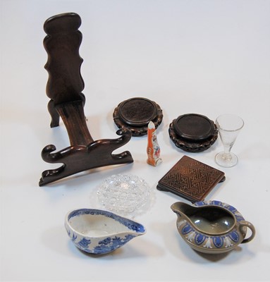 Lot 221 - A box of miscellaneous items, to include...