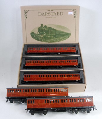 Lot 268 - Darstaed set of 5 London Transport bogie...
