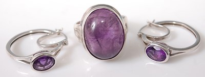 Lot 380 - A modern silver and cabochon amethyst set...