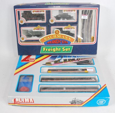 Lot 469 - A Bachmann 30-200 branch line freight set...