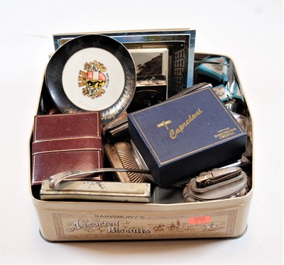 Lot 509 - A box of miscellaneous items to include...