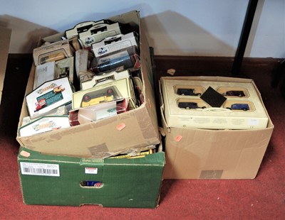 Lot 533 - Three boxes of boxed modern issue diecast to...