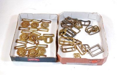 Lot 562 - A collection of various 20th century belt buckles