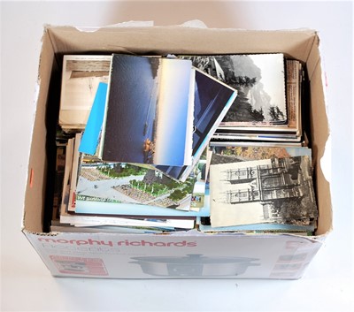 Lot 582 - A large collection of mainly modern...