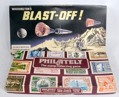 Lot 3183 - A Waddingtons and Dixons Games boxed board...