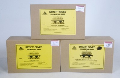 Lot 340 - Three "modern" Bassett-Lowke tank wagons, Esso...