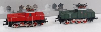 Lot 952 - Two Marklin H0 Ref. 2874 presentation packs...