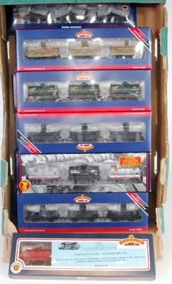 Lot 954 - Twelve Bachmann, 3 x tank wagon sets, total 36...