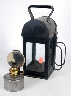 Lot 17 - A BR Midland Region Railway hand lamp, mark to...