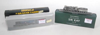 Lot 1017 - Graham Farish by Bachmann 372-301 N gauge BR...