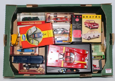 Lot 2805 - One tray containing a quantity of various...