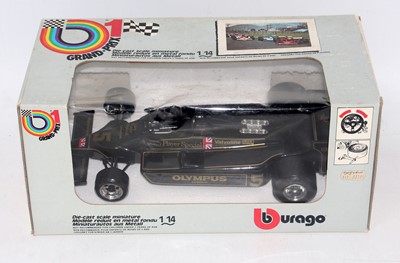 Lot 2812 - A Bburago 1/14 scale model of a Lotus JPS Mk4...
