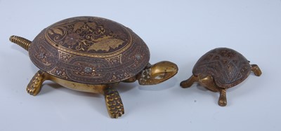 Lot 1287 - An antique mechanical brass hotel desk bell in...