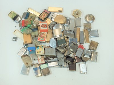 Lot 259 - A Scripto Vu-lighter, the perspex case...