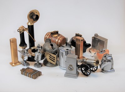 Lot 289 - A box of miscellaneous lighters to include a...