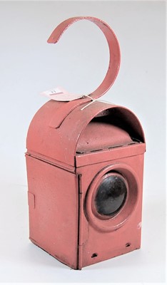 Lot 14 - A Carroll triple aspect roadside lamp, with...