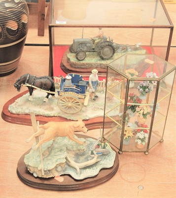 Lot 105 - A large Border Fine Arts resin figure of a...