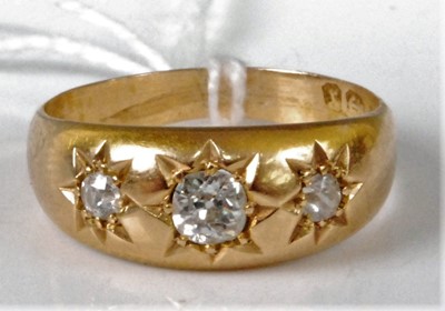 Lot 309 - A late Victorian 18ct gold diamond three-stone...