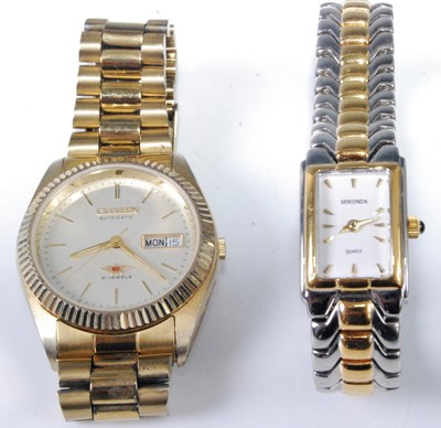 Lot 341 - A gent's Citizen gilt metal cased automatic...