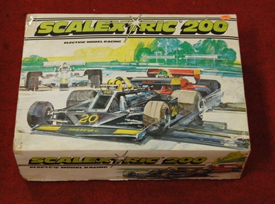 Lot 485 - A Scalextric 200 boxed set