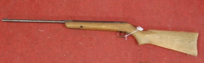 Lot 465 - A BSA 177 break barrel air rifle
