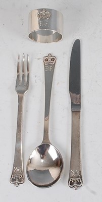 Lot 93 - Leslie Durbin (1913-2005) - a 1950s silver...