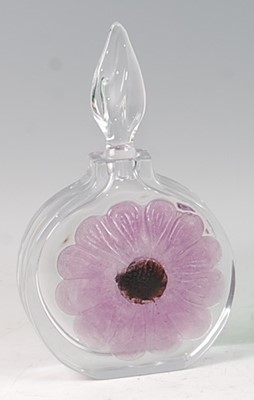 Lot 54 - A contemporary Daum Nancy heavy clear glass...
