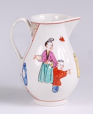 Lot 1053 - A first period Worcester porcelain...