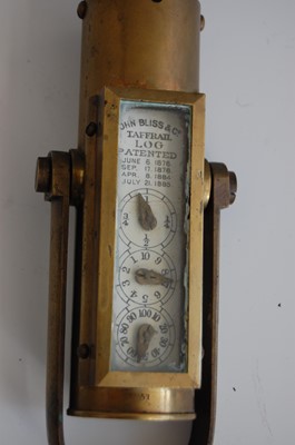 Lot 1300 - A late 19th century brass cased Taffrail log,...