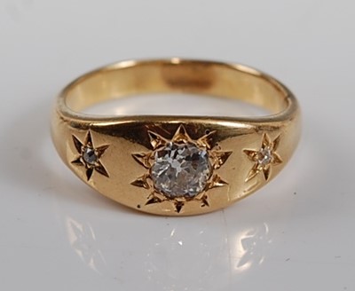 Lot 2677 - An early 20th century yellow metal diamond...