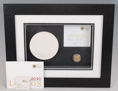Lot 2026 - The Royal Mint, 2010 City Series London £1...