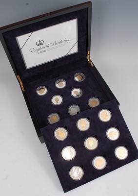 Lot 2031 - The Royal Mint, 2006 Queen Elizabeth II...