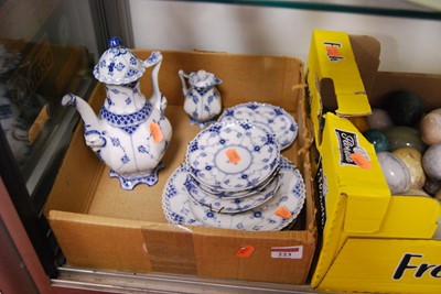 Lot 223 - Royal Copenhagen blue & white porcelain coffee...