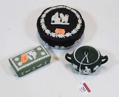 Lot 251 - A Wedgwood black jasper dressing table tidy;...