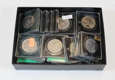 Lot 407 - A large collection of assorted Elizabeth II...
