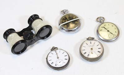 Lot 417 - An Ingersoll Ltd Triumph nickel cased...