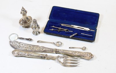 Lot 429 - A small collection of various items to include...