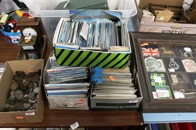 Lot 454 - A large collection of mainly European...