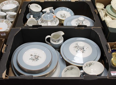 Lot 582 - A Royal Doulton Rose Elegans dinner service to...