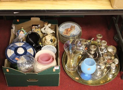 Lot 596 - A box of mixed china and glass, mixed plated...
