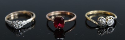 Lot 355 - A ladies 9ct gold garnet set ring together...